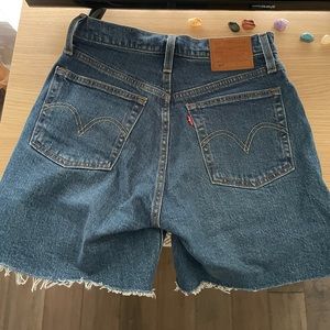 Levi mom shorts